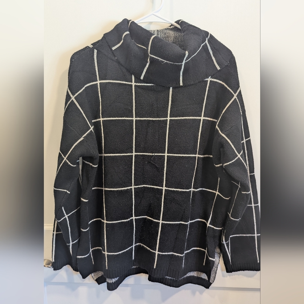 Elegant Black and White Grid Turtleneck Sweater